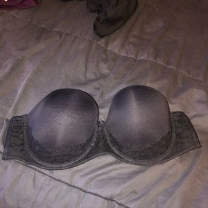 Torrid 40C Black Push Up Strapless Bra